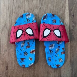 Kids Spider-Man Slides 🕷️ | Size 11 | Disney Store | Excellent Condition